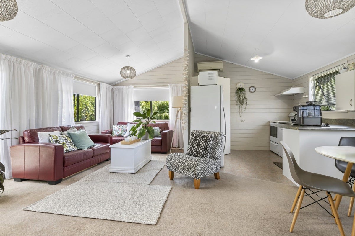 10A Brandon Road, Manly, Whangaparaoa - Carousel 2