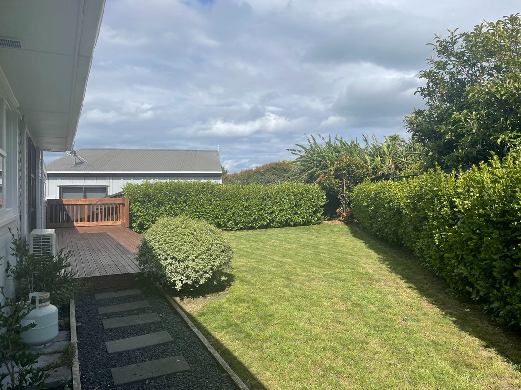 27 Roby Street, Te Atatu Peninsula, Auckland - Carousel 16
