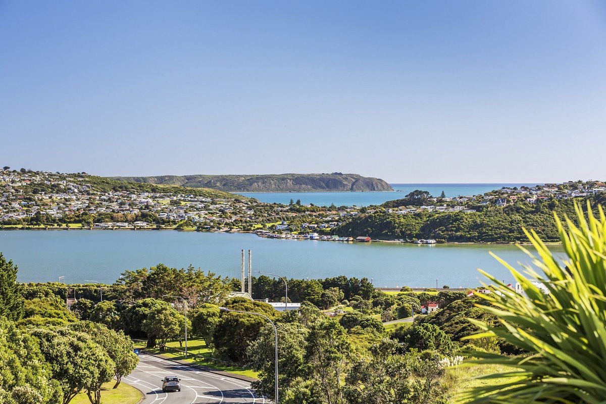 3 Greenstone Place, Aotea, Porirua - Carousel 2