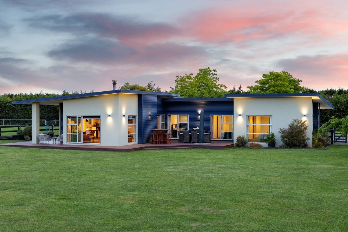 146 Mandeville Road, Swannanoa, Kaiapoi - Carousel 1