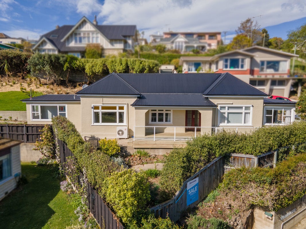 27 Douglas Terrace, Oamaru, Oamaru - Carousel 1