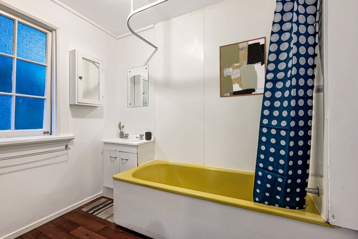 146 Russell Terrace, Berhampore, Wellington - Carousel 5