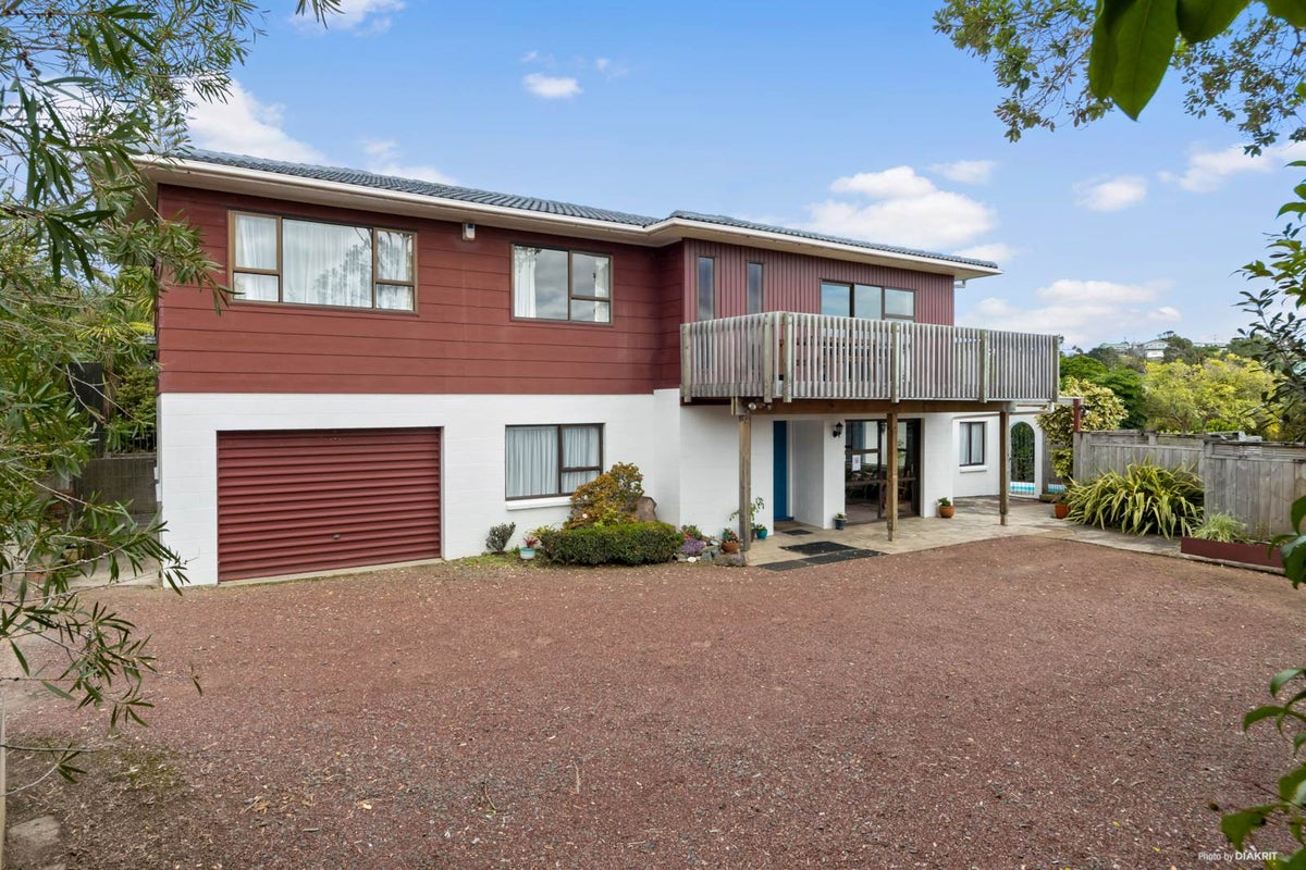 129A Rosier Road, Glen Eden, Auckland - Carousel 2