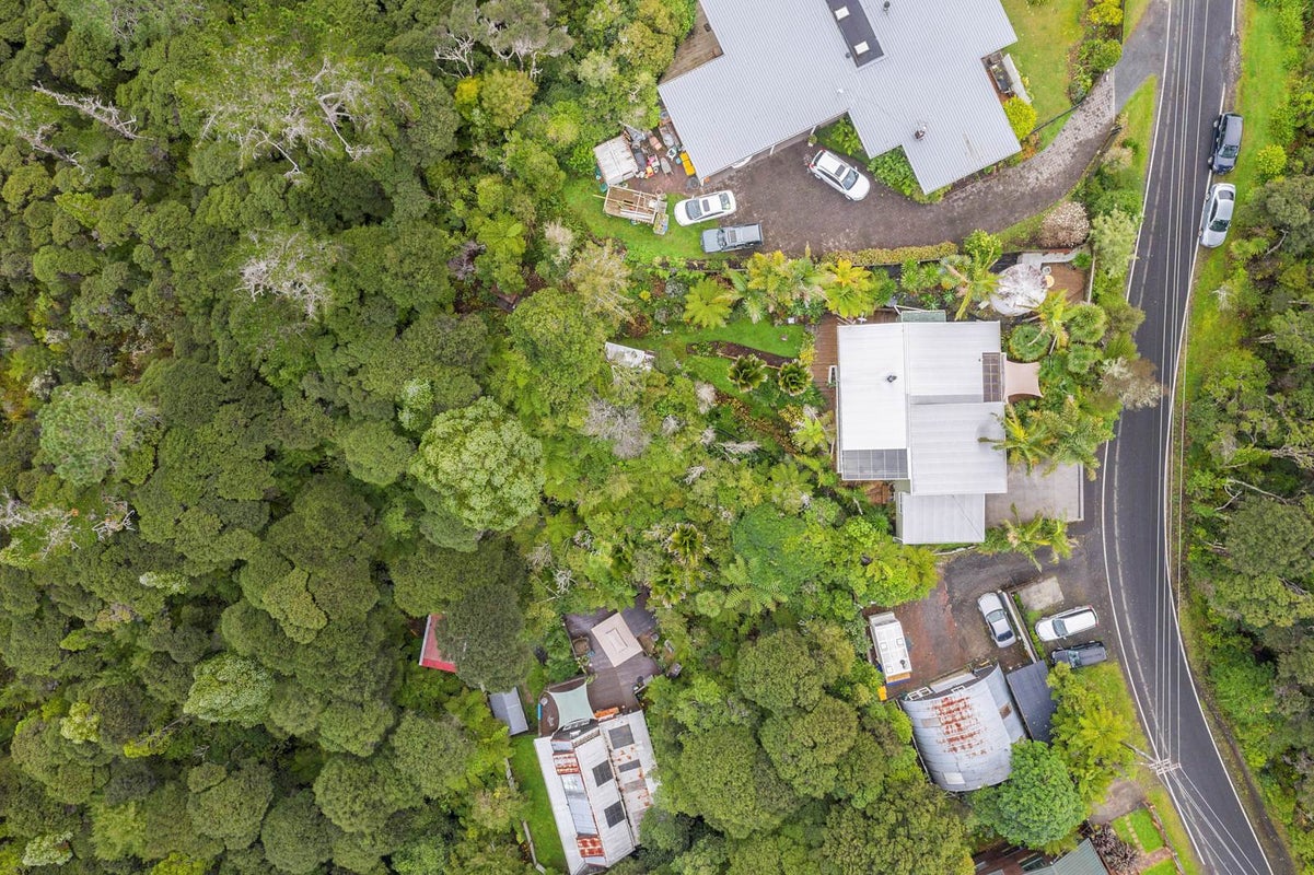 82 Crows Road, Swanson, Auckland - Carousel 25