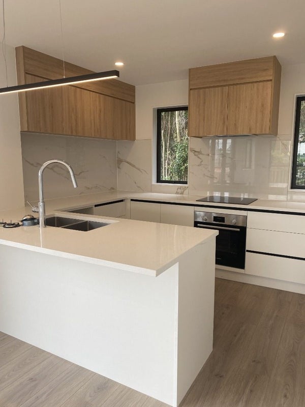 9A Edwards Avenue, Henderson, Auckland - Carousel 2