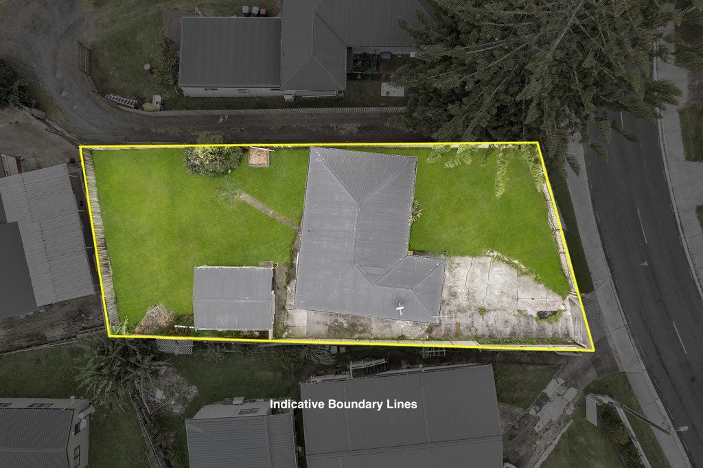 14 McLennan Road, Mount Wellington, Auckland - Carousel 1