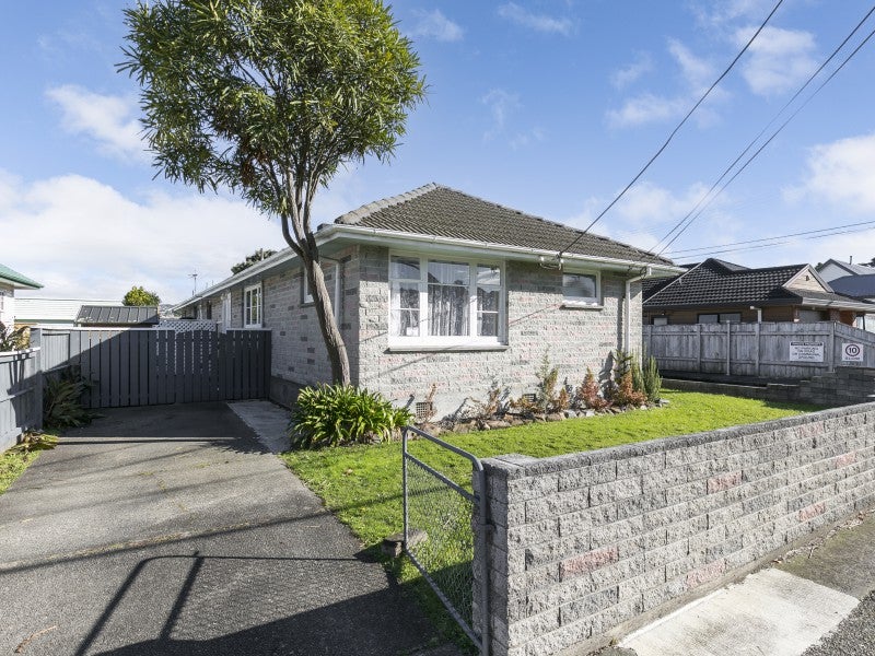 1/303 Waiwhetu Road, Fairfield, Lower Hutt - Carousel 1