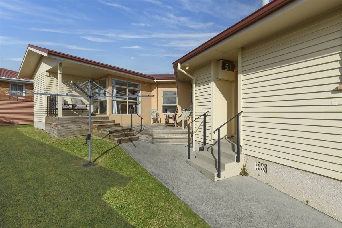 2/47 Chadwick Road, Greerton, Tauranga - Carousel 2