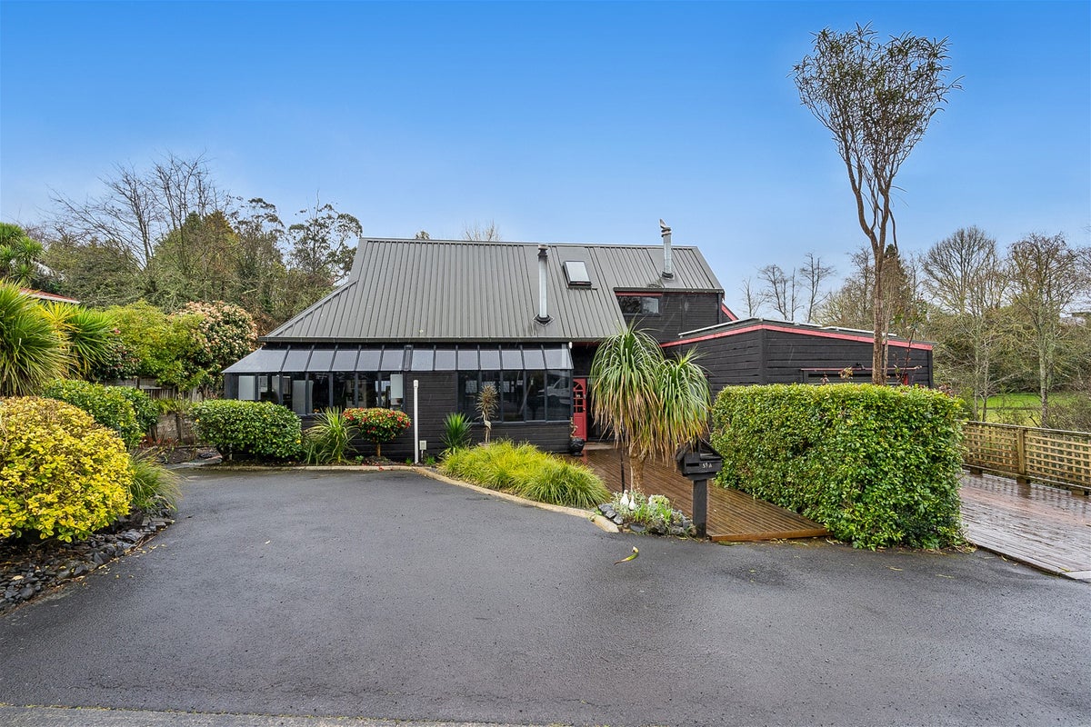 59A Glen Lynne Avenue, Queenwood, Hamilton - Carousel 1
