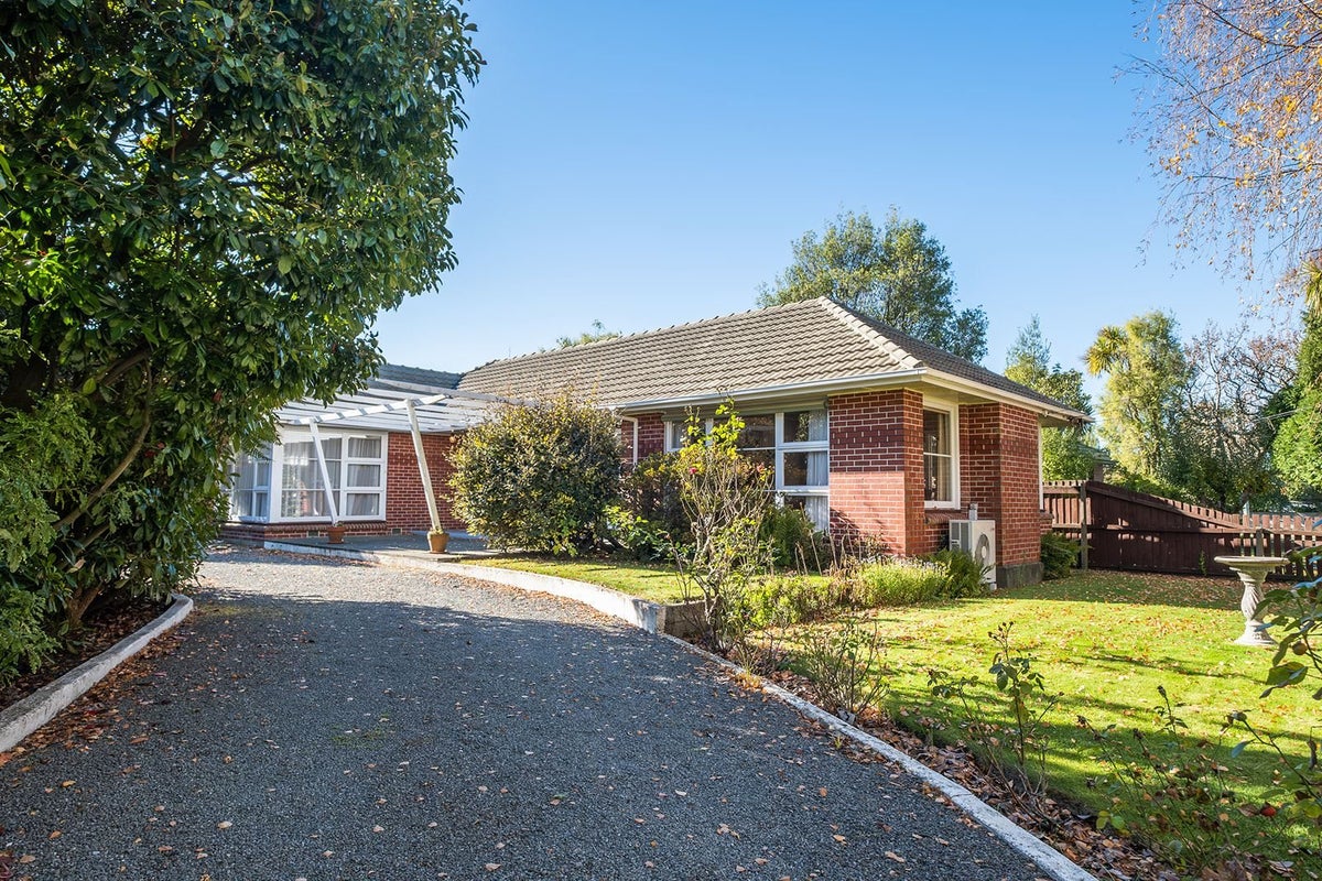 22 Gainford Street, Avonhead, Christchurch - Carousel 20