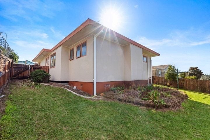 7 Newark Close, Gate Pa, Tauranga - Carousel 17