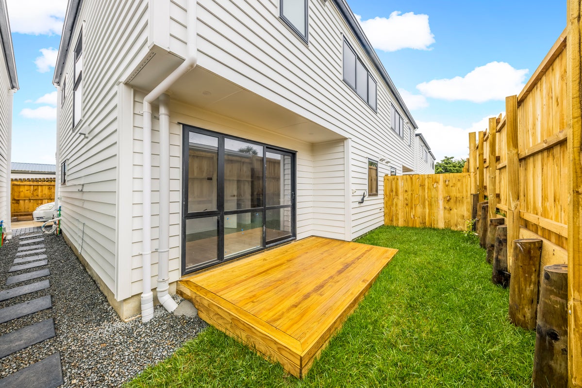6B Christmas Road, Manurewa, Auckland - Carousel 2