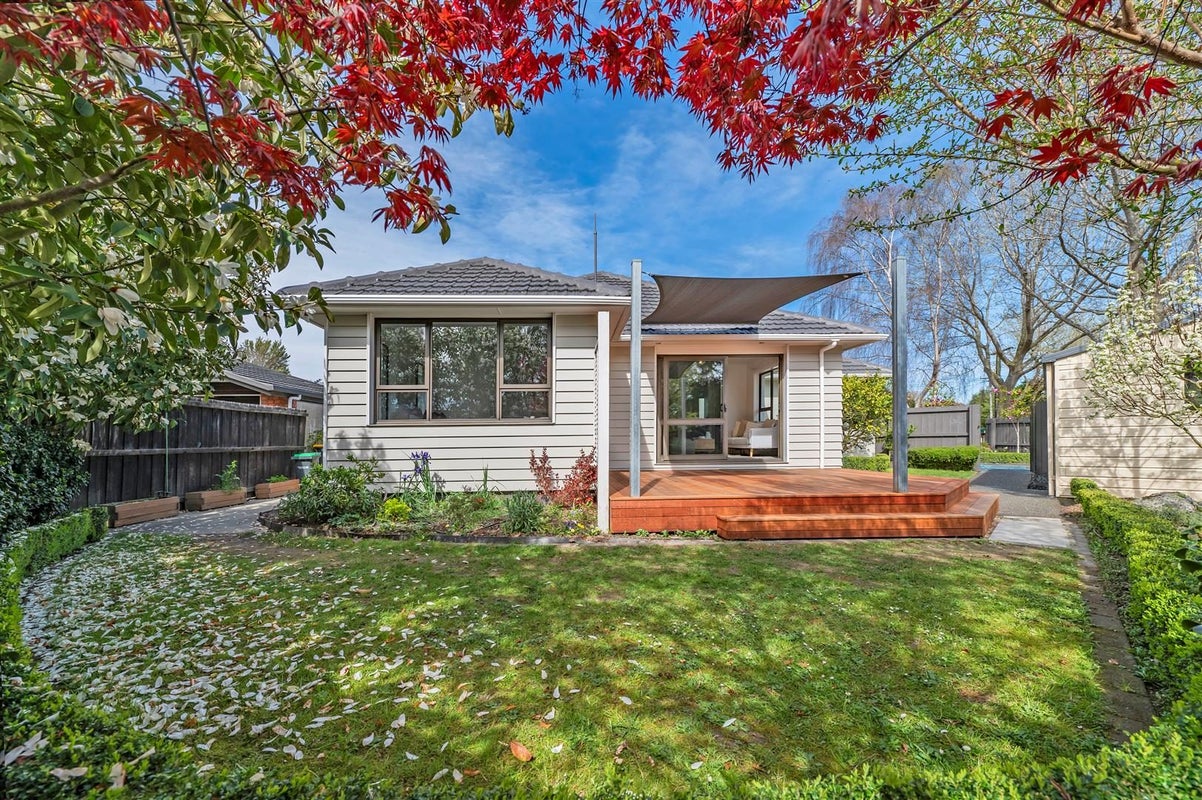 12 Oakhurst Place, Russley, Christchurch - Carousel 2