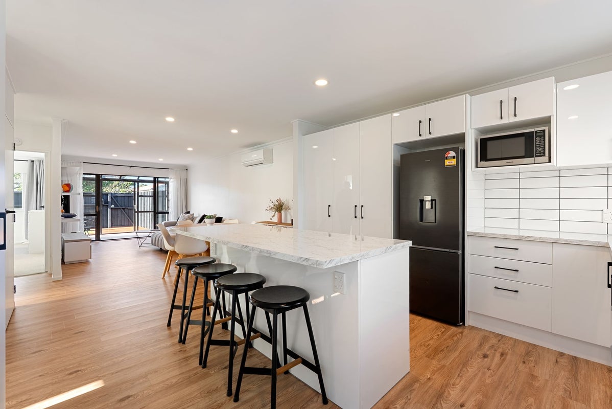 14A Byron Street, Miramar, Wellington, Wellington - Carousel 1