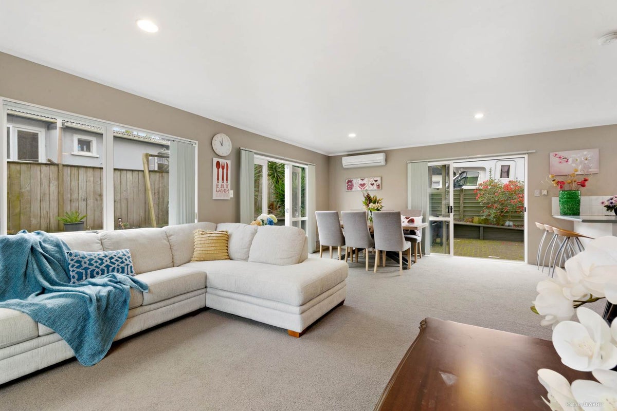 2/5 Red Hill Road, Red Hill, Papakura - Carousel 1
