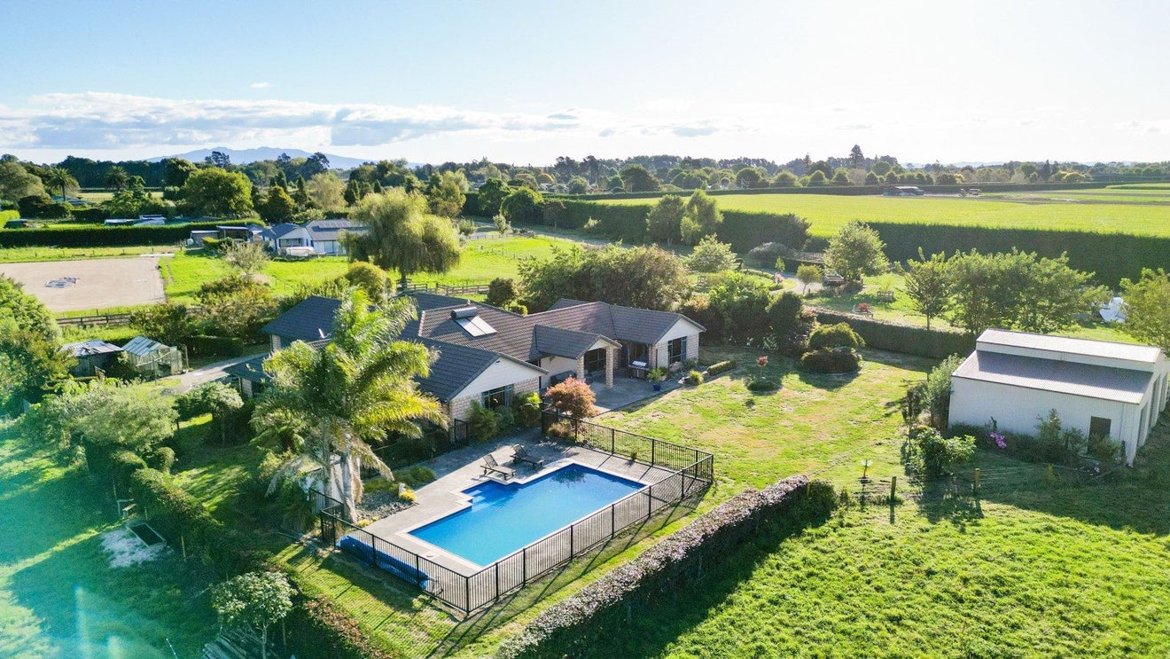 756C Bruntwood Road, Tamahere, Hamilton - Carousel 1