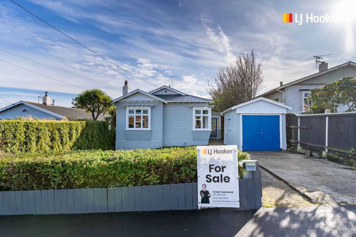 27 Oakland Street, Andersons Bay, Dunedin - Carousel 22