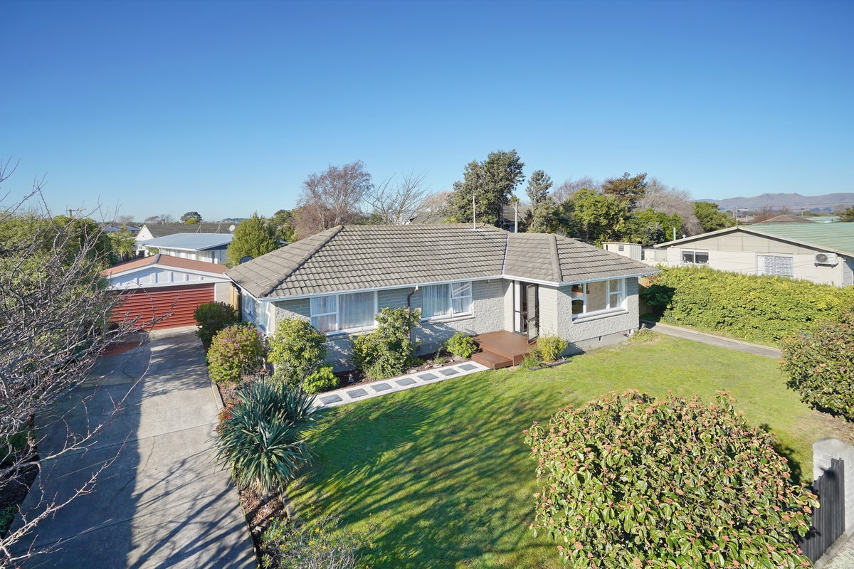 84 Eureka Street, Aranui, Christchurch - Carousel 17