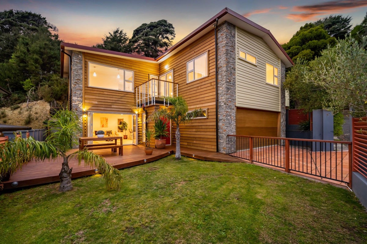 0 , Silverstream - Carousel 1