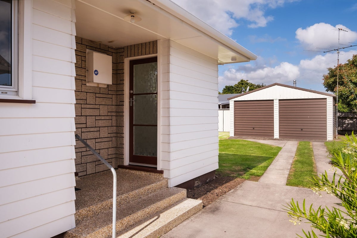 3 Ward Street, Riverdale, Gisborne - Carousel 2