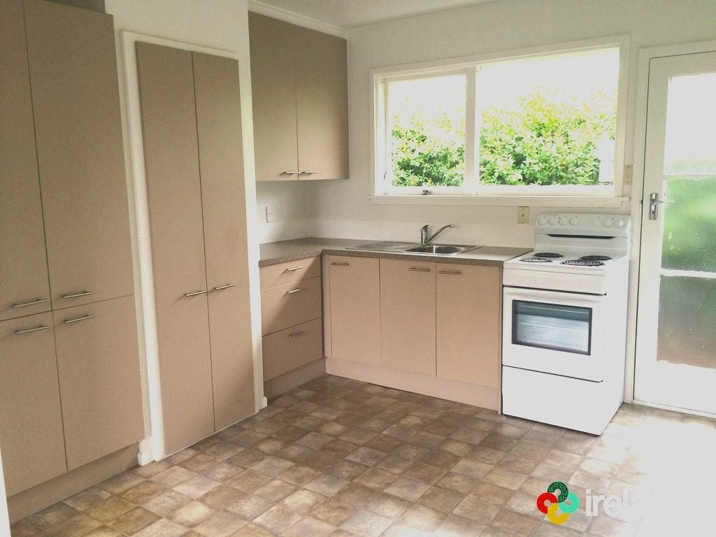2/74 Brynley Street, Hornby, Christchurch - Carousel 2
