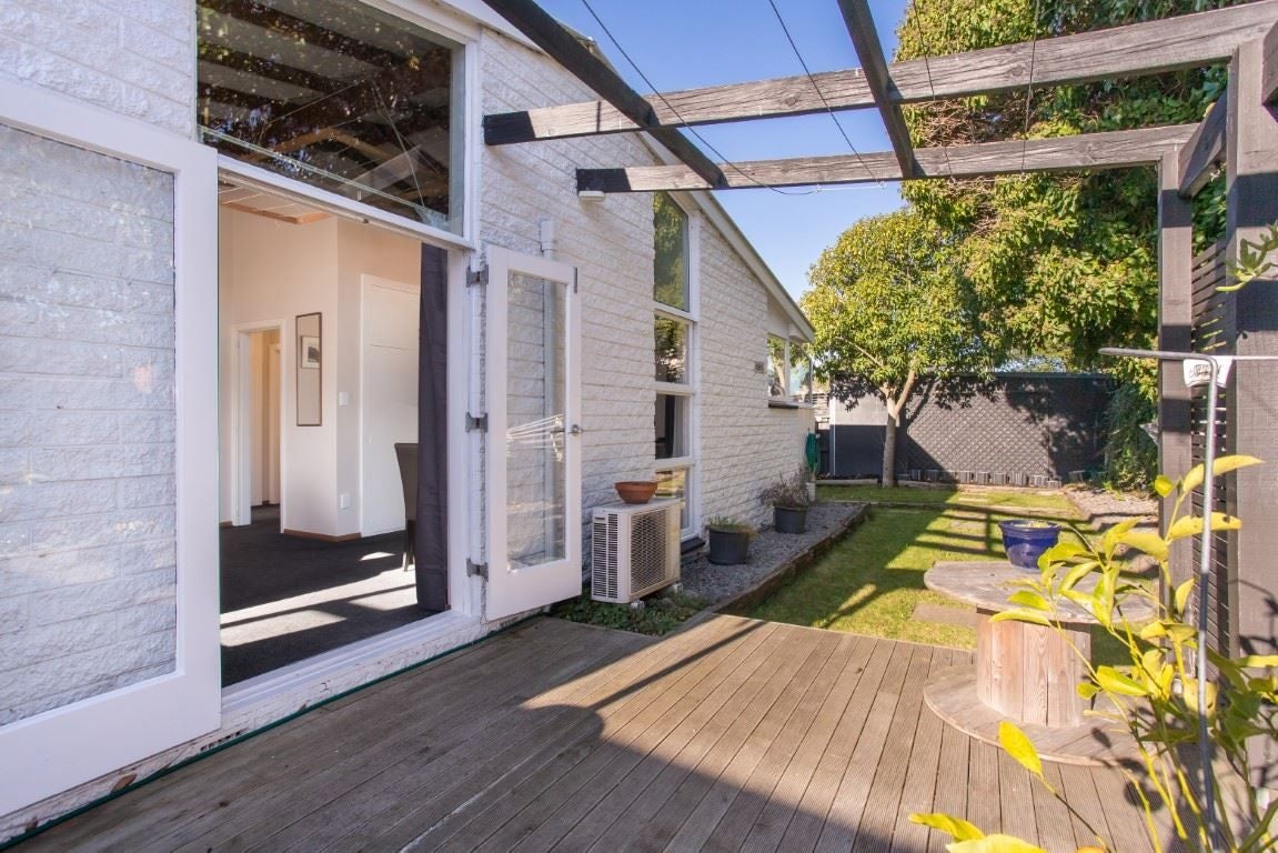 4/205 Springfield Road, St Albans, Christchurch - Carousel 1