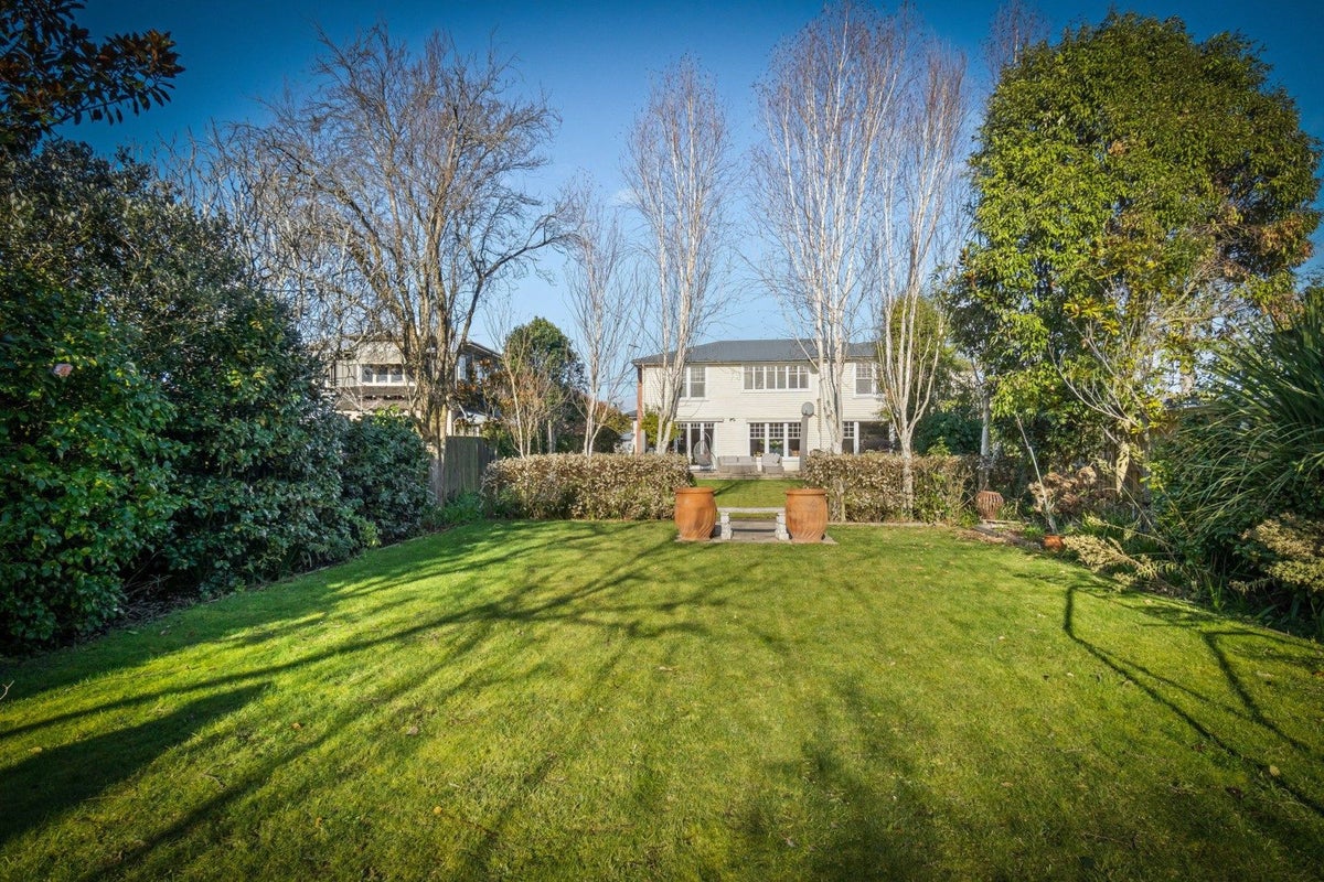 113 Leinster Road, Merivale, Christchurch - Carousel 1