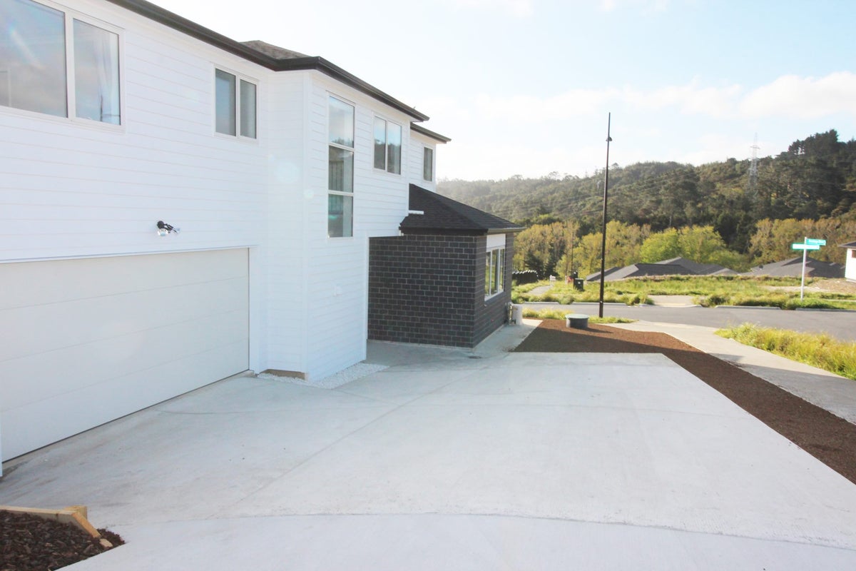 80 Jeroboam Loop, Kumeu - Carousel 18