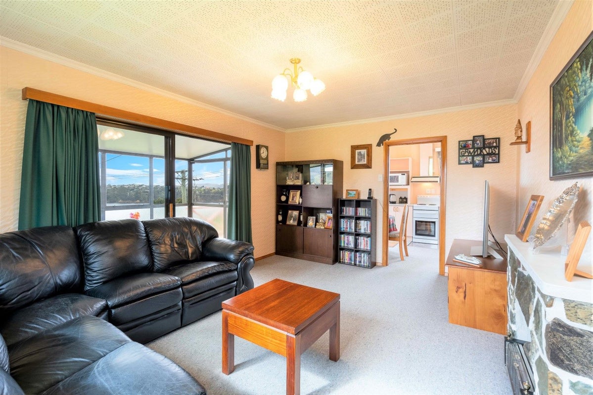 15 CLYDE Street, Roseneath, Dunedin - Carousel 2