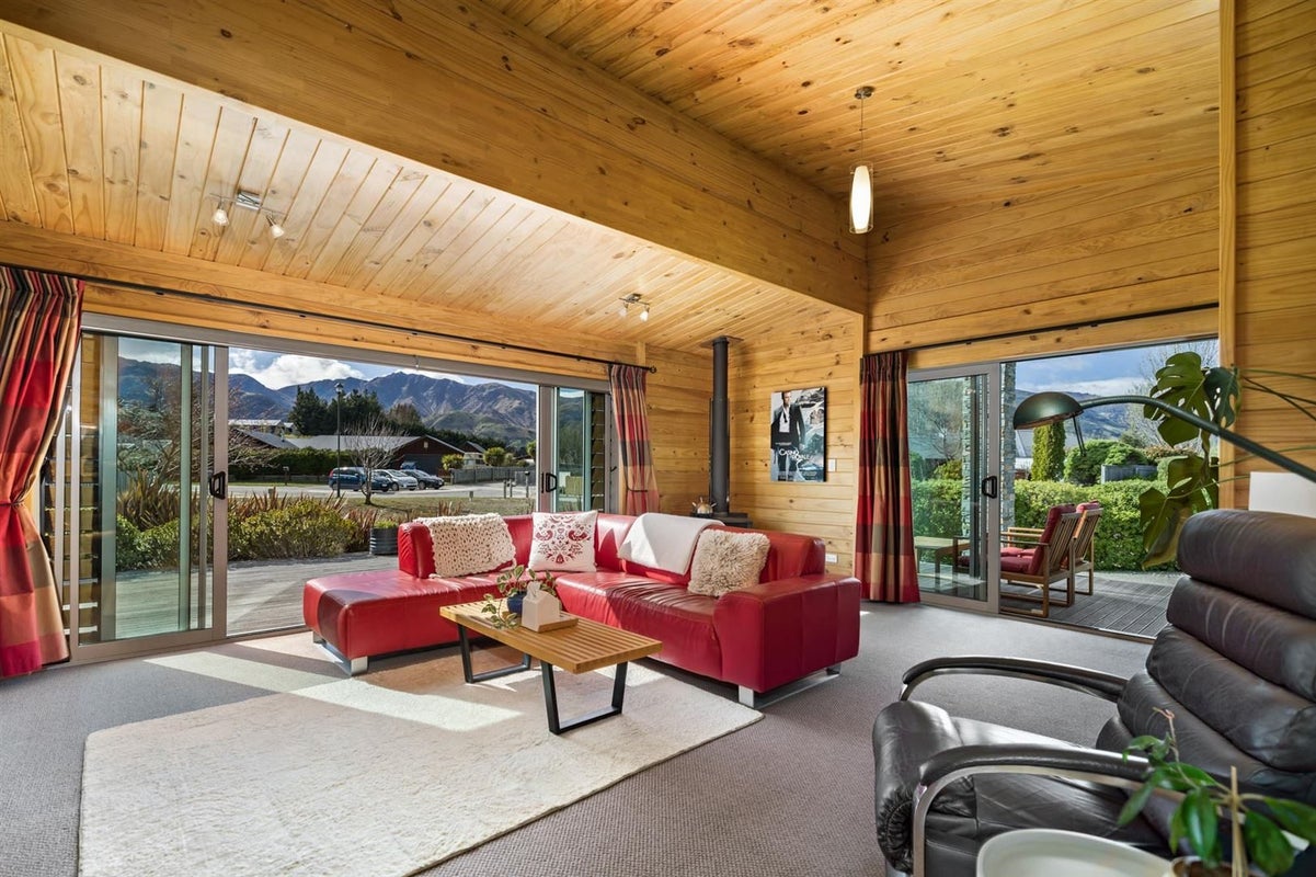 56 Charles Court, Lake Hawea - Carousel 1