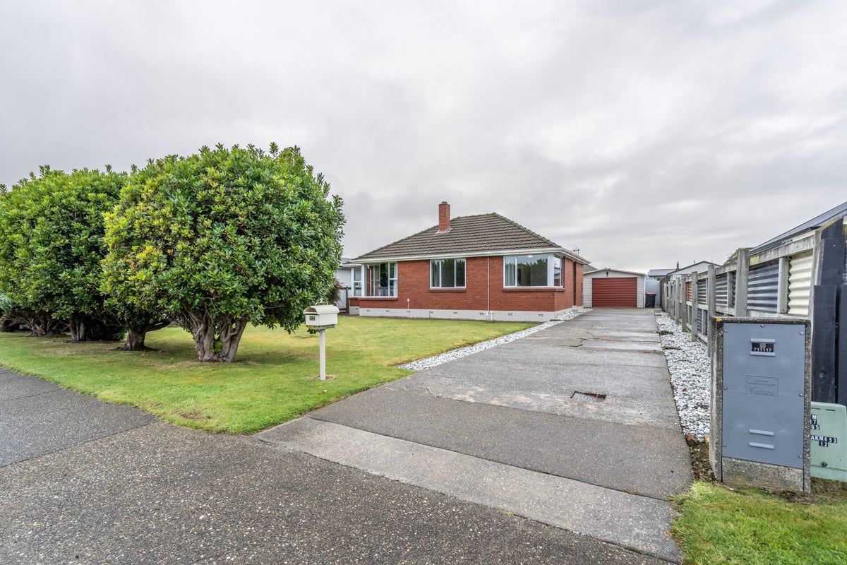82 Saturn Street, Strathern, Invercargill - Carousel 1