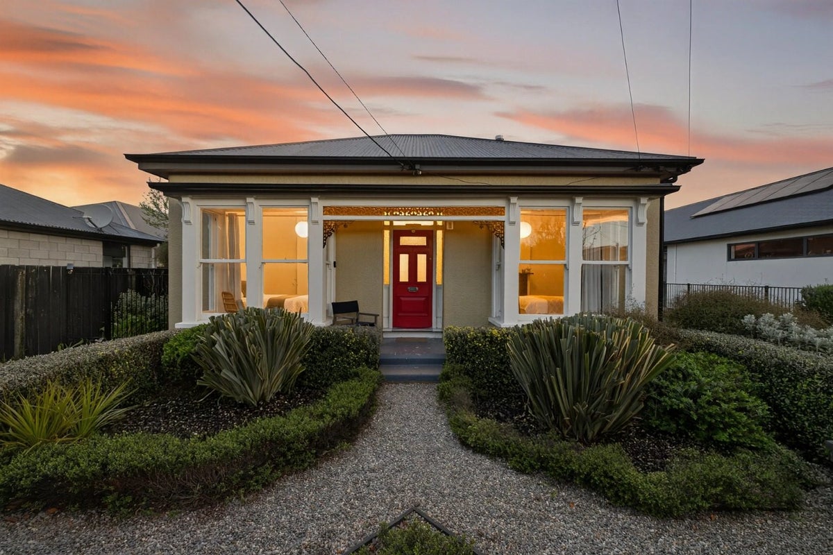24 Macauley Street, Addington, Christchurch City, Canterbury - Carousel 1