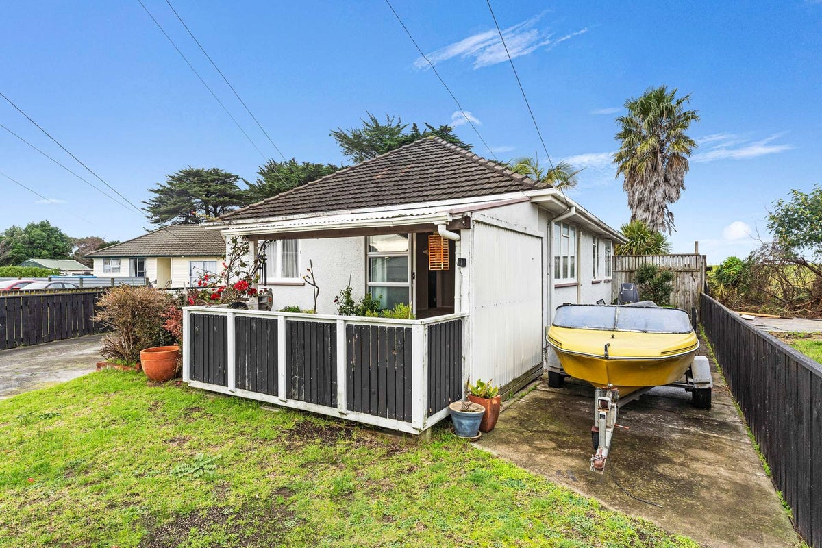 5 Tui Place, Gonville, Whanganui - Carousel 2