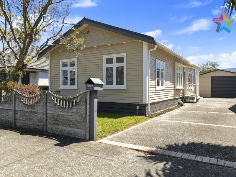 73 William Street, Petone, Lower Hutt - Carousel 1