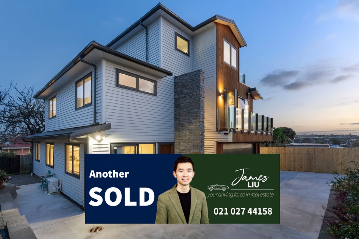 14A Parfitt Street, Mount Roskill, Auckland - Carousel 1