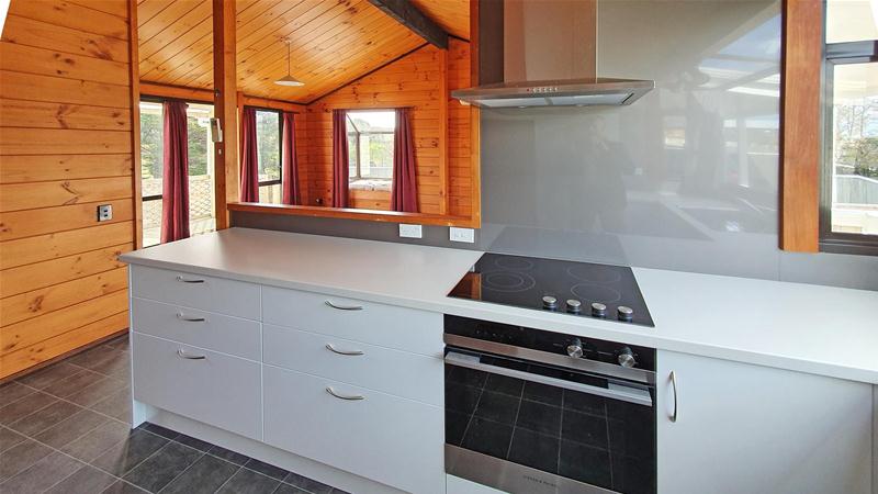 23A Heta Road, Highlands Park, New Plymouth - Carousel 13