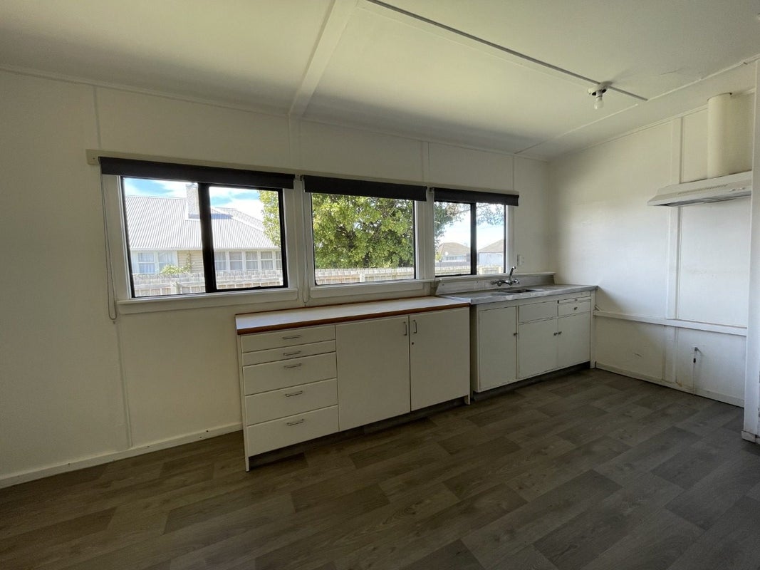 46A Hillary Crescent, Maraenui, Napier - Carousel 2