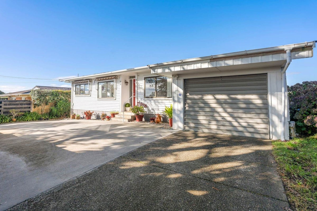106 Carlisle Road, Browns Bay, Auckland - Carousel 2