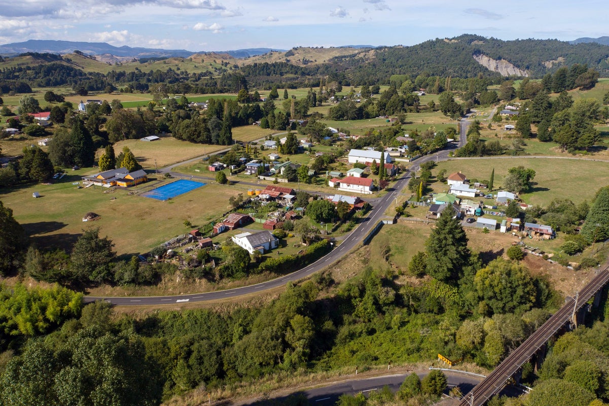 403 Waitea Branch Road, Kakahi - Carousel 35
