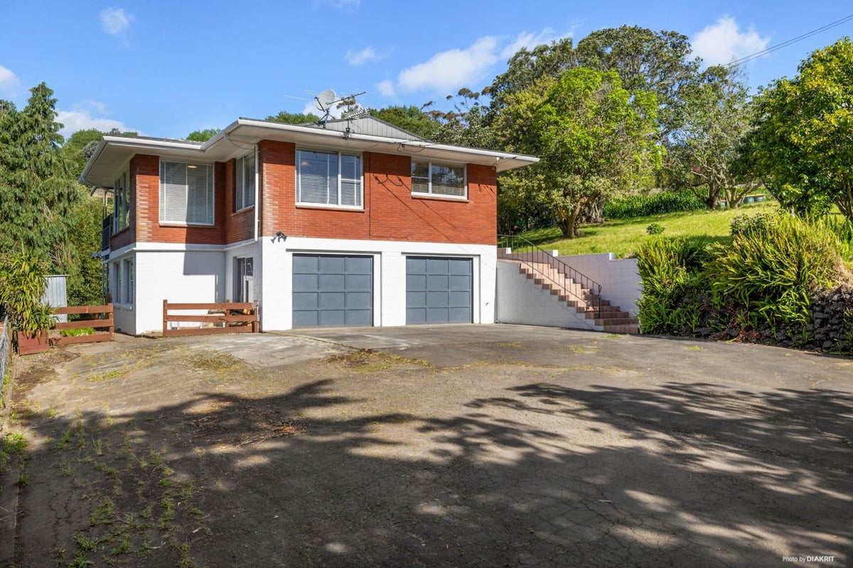 80 Point View Drive, East Tamaki Heights, Auckland - Carousel 2