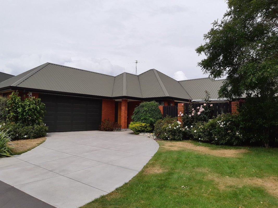 4 Pepperwood Place, Shirley, Christchurch - Carousel 1