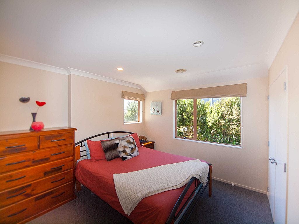 43 Erlestoke Crescent, Churton Park, Wellington - Carousel 26