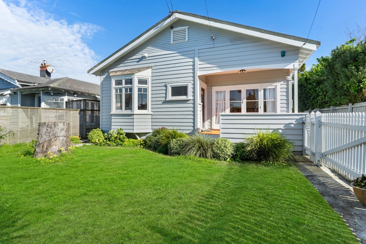 26 Peach Parade, Remuera, Auckland - Carousel 1