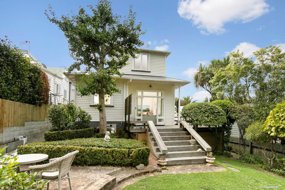 19 Ruskin Street, Parnell, Auckland - Carousel 1