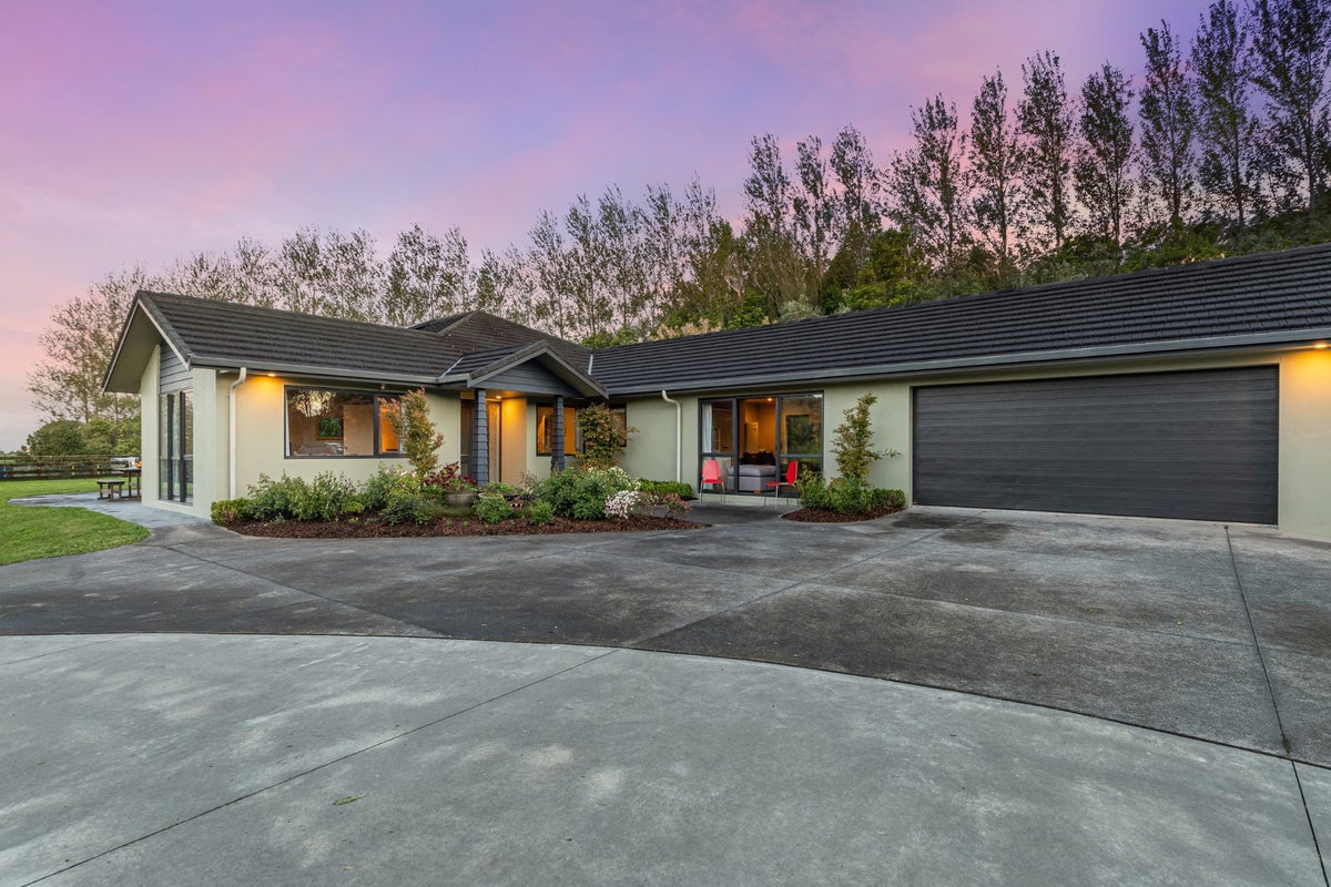 121 LEYLAND ROAD, Whakamarama, Western Bay Of Plenty - Carousel 2
