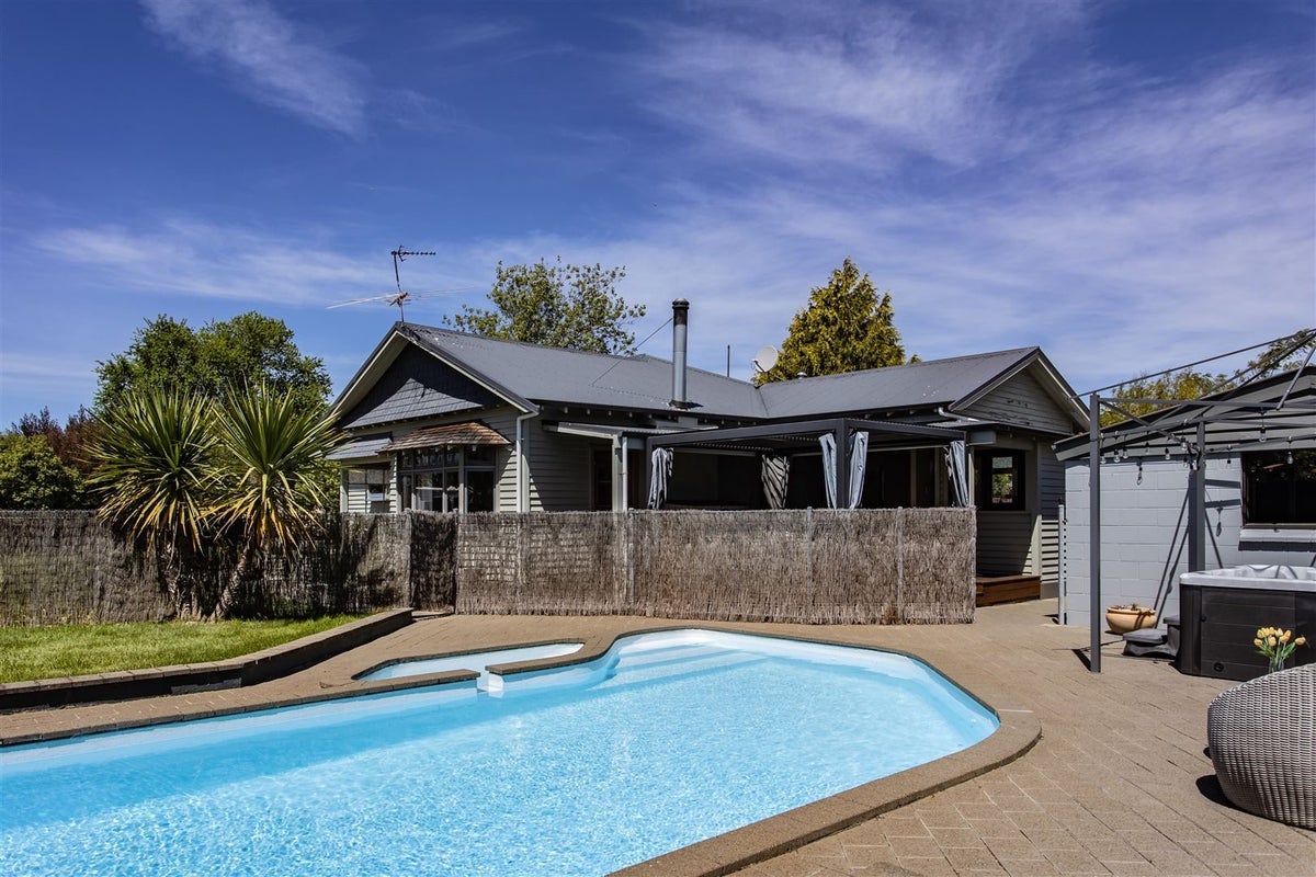 163 West Belt, Rangiora, Rangiora - Carousel 1