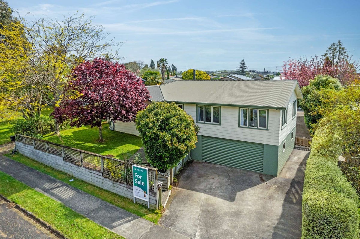 152 Raeburne Street, Te Awamutu, Te Awamutu - Carousel 1