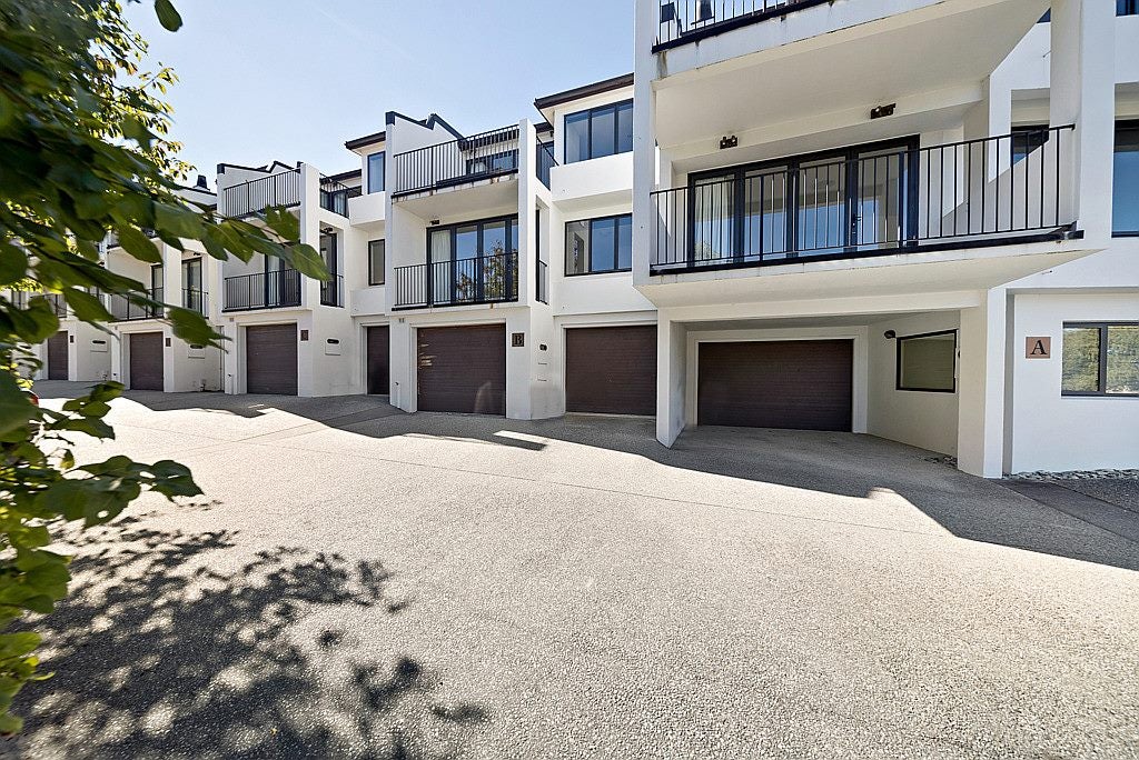 24B Suburb Street, Queenstown, Queenstown - Carousel 2