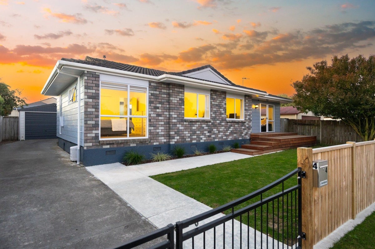 4 Emmerdale Mews, Highbury, Palmerston North - Carousel 2
