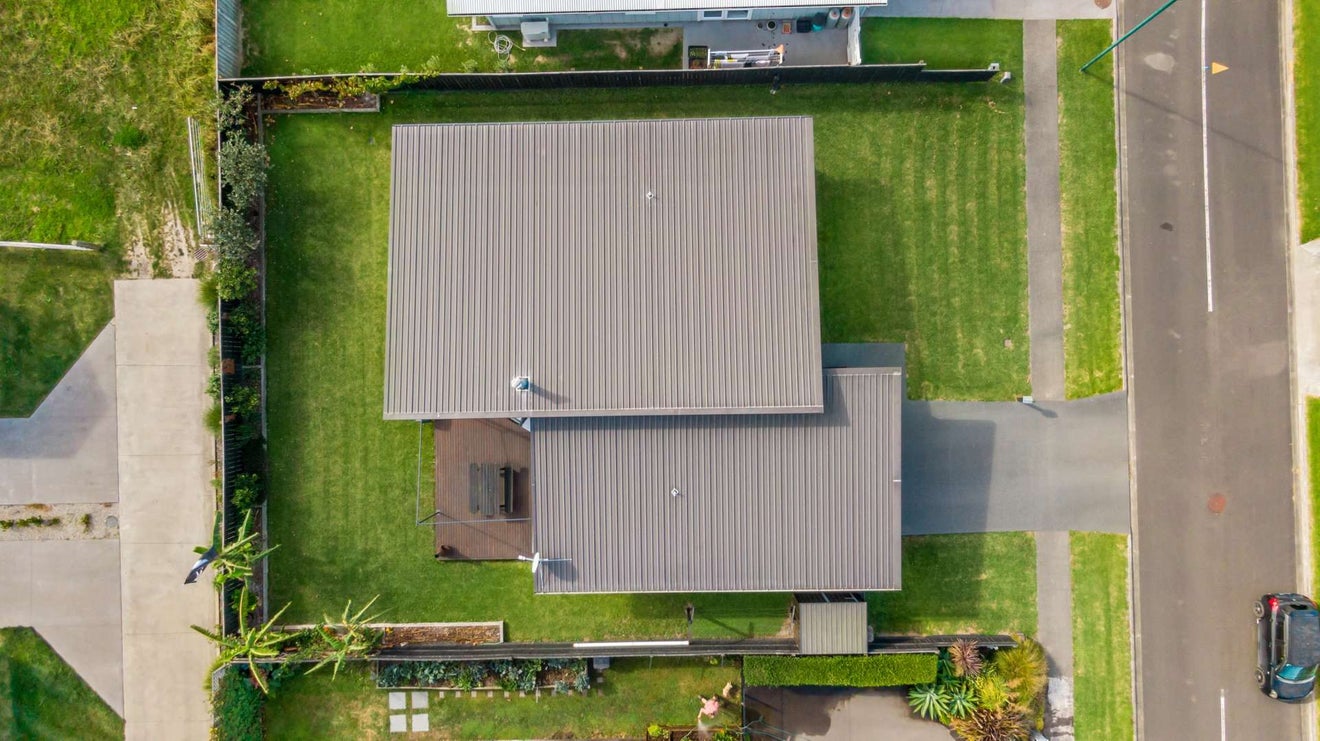 10 Tuamotu Park, Wainui, Gisborne - Carousel 19
